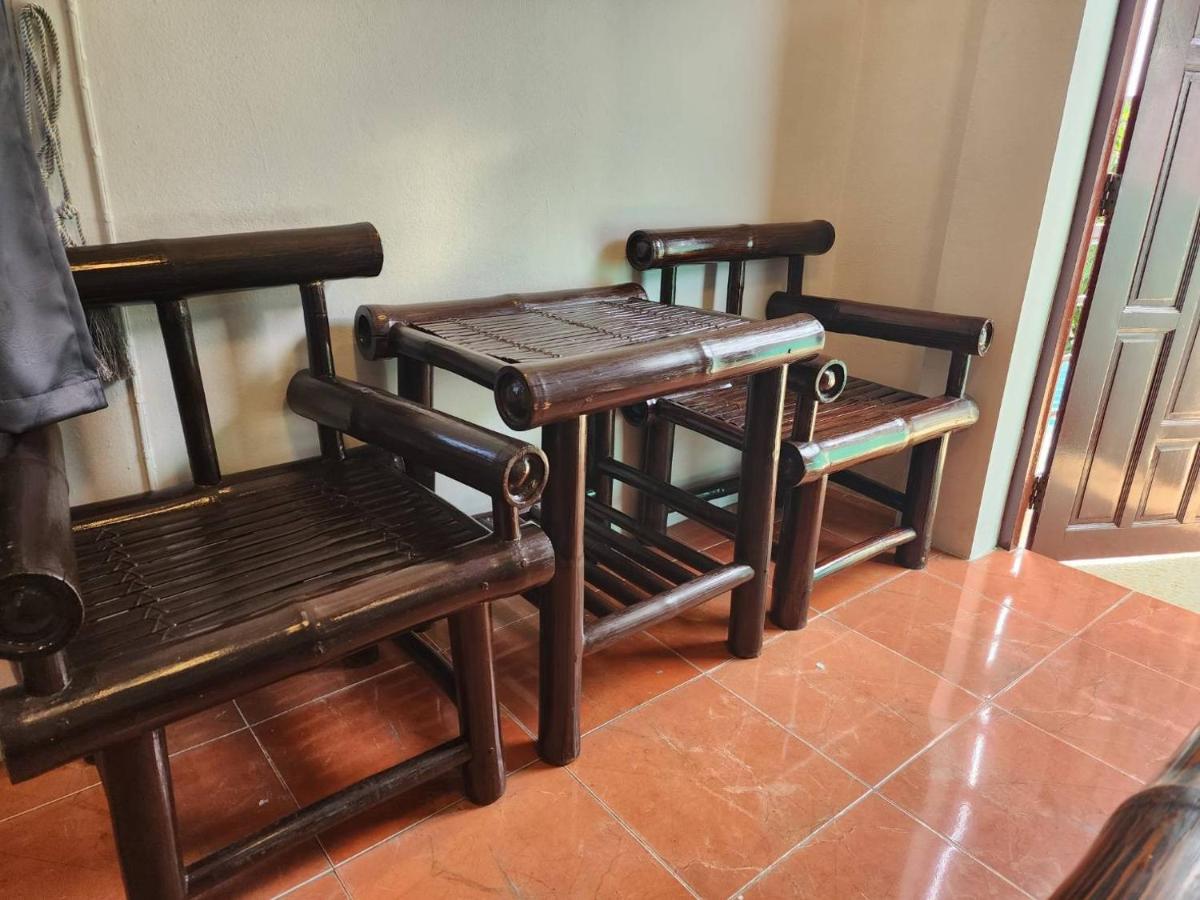 Blue Moon House - A Budget For Easy Travellers * Chiang Mai